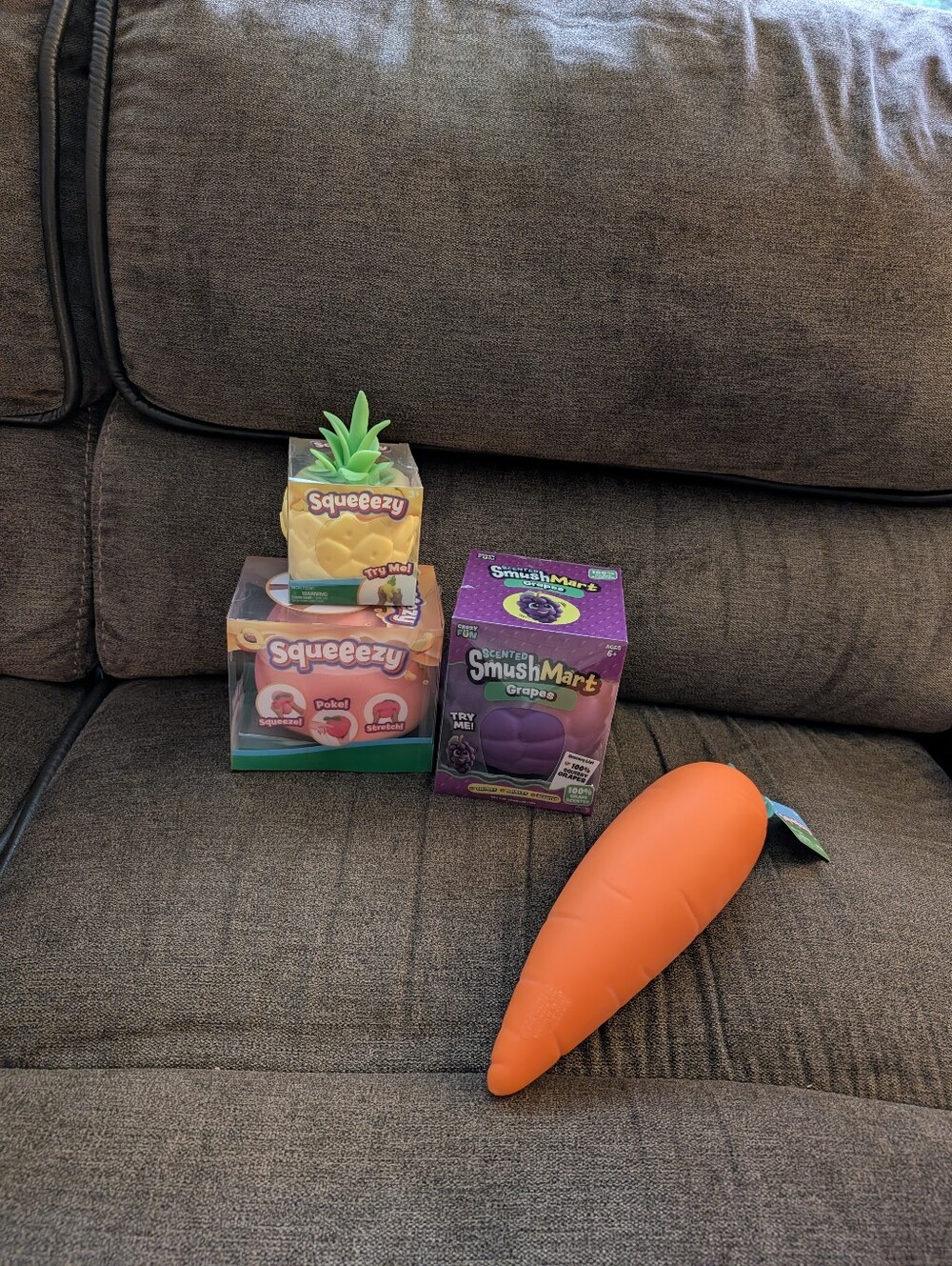 Squeeezy Peach, Pineapple, Carrot, And Smush Smart Scented Grapes